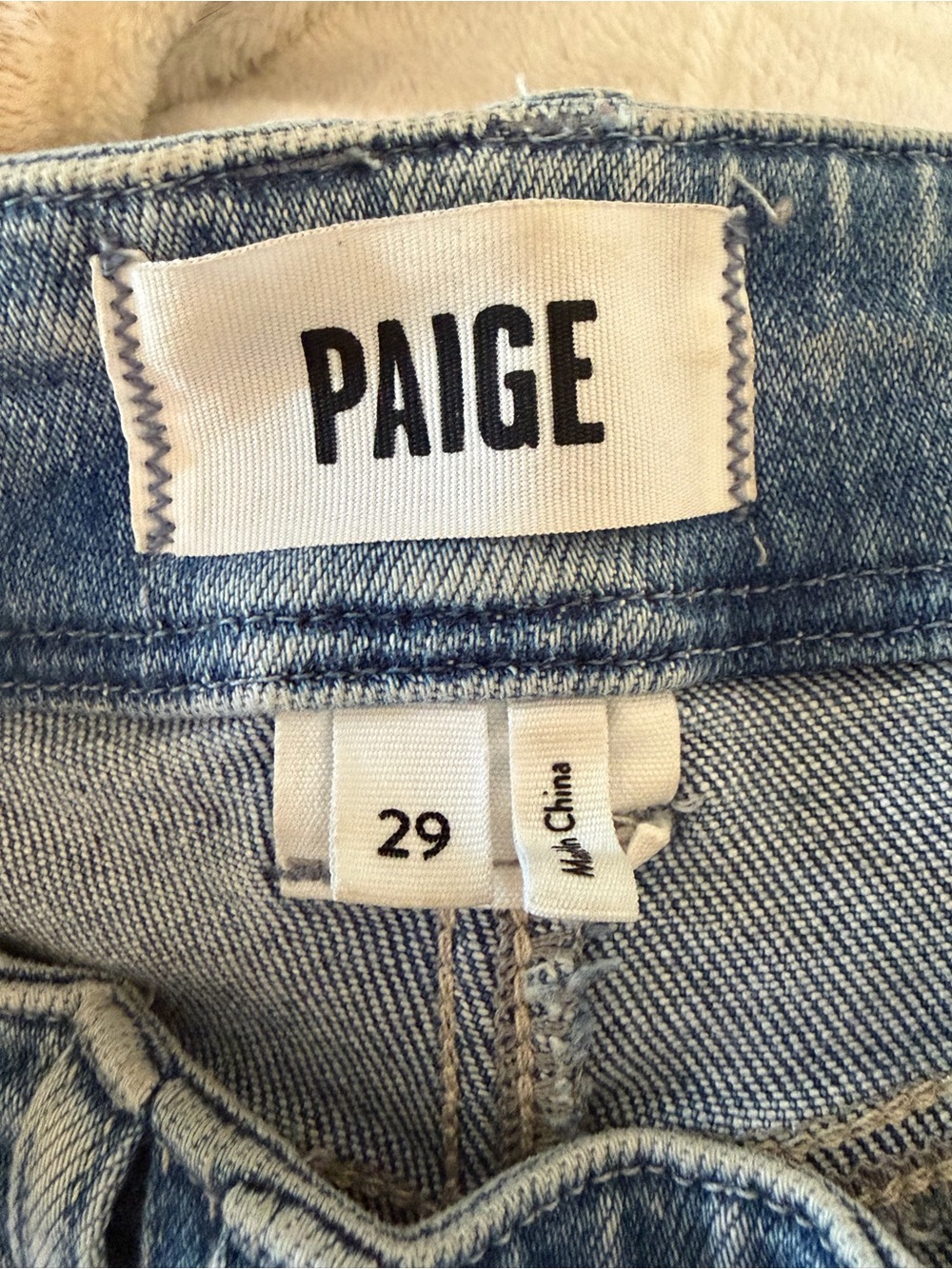 PAIGE Anessa Set High-Rise
Crop Jeans - Picture 3 of 4